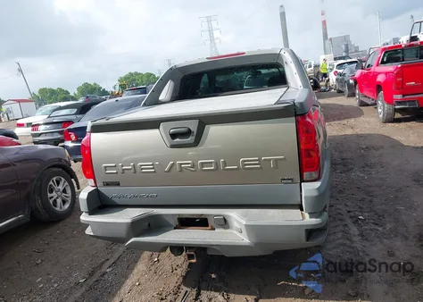 2002 Chevrolet Avalanche 1500 from USA, damaged, VIN 3GNEC13T32G194876